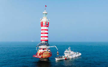 海上灯台の電力問題解消へ、海底光電複合ケーブル新設　中国渤海湾大沽口沖