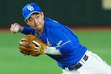阪神戦力外も…中日で再起、リーグNo.1「12.6」　32歳が示した“GG級”の異能