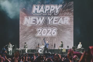 【ライヴレポート】ポルノグラフィティ、7年ぶりカウントダウンライヴ＜THE OVEЯ＞で新曲「はみだし御免」披露「伝説の1日にするしかない」