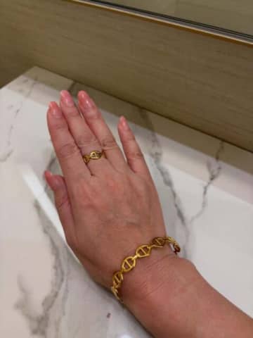 【40代50代】新年のファッション、何を買えばいいかわからない人に！ おすすめアイテム（1/1号）