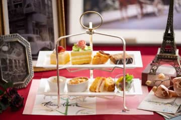 コロンバンのアフタヌーンティーで味わう101年の伝統。原宿サロンで新年の優雅時間