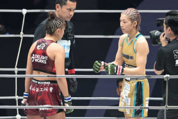 【ＲＩＺＩＮ】青木真也　RENA､伊澤星花､芦澤竜誠もぶった切り「皇治さんの存在感がなくなっちゃうじゃないか！」