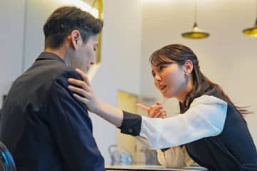 本当に独身？ 年末年始こそ見抜きたい「独身偽装」、恋人が「既婚者」かもしれない5つの危険サイン