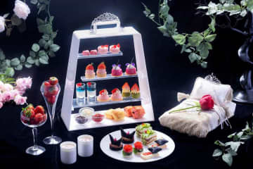 ヒルトン広島、「眠れる森の美女」をテーマにしたアフタヌーンティーを開催　12月29日から