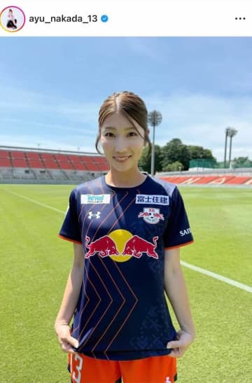 美女サッカー仲田歩夢、「20センチ以上ばっさり」ボブヘアになってかわいすぎ　「惚れた」大絶賛の嵐