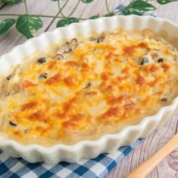 【ホワイトソースいらず！】「もう失敗しなくなった！」「家族から大好評」シチュールーで作るグラタンレシピ