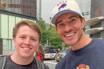 「アメリカで食べたら具合が悪くなるよ！」「ウィーンじゃあり得ない」　外国人が日本のコンビニで受けた衝撃3選【2025年まとめ】