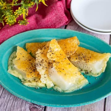 【コレ知ったら家からお餅が消えちゃうかも！？】「のせて焼くだけで激ウマ！」「カリもち食感がやみつきになる」新感覚お餅アレンジレシピ