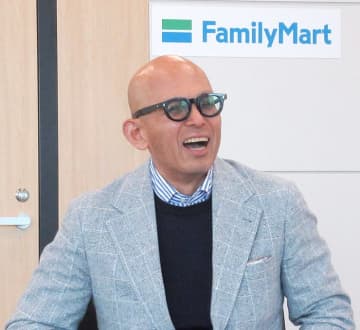 ファミリーマート 効率重視へ店舗モデルを転換 「か・け・ふ」徹底し利益体質を強化