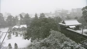 今夜から明日朝にかけ東京都心で初雪か　強い寒気で広い範囲で大雪や積雪　全国各地で正月の催し