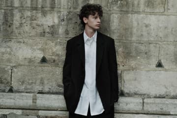 ワイズフォーメン 2026年春夏コレクション - 軽快にまとう、静かな存在感