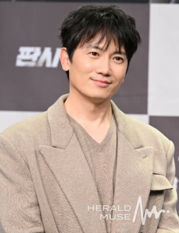 俳優チソン、ドラマ「2度目の裁判」でMBC復帰の感想を語る…10年ぶり「プレッシャーはなかった」