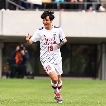 先発した初戦は無得点「悔しかった」。３回戦で途中出場の流経大柏FWが圧巻のハットトリック「僕はやるべきことをやればいい」【選手権】