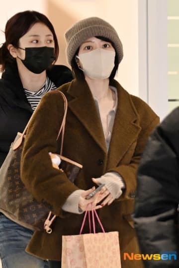 【PHOTO】LE SSERAFIM、海外スケジュールを終えて韓国に到着（動画あり）