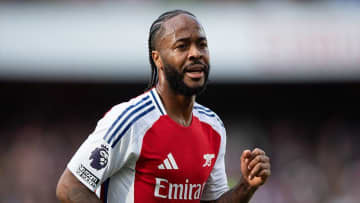 チェルシー構想外のスターリングが「より前向きに検討している」クラブとは？