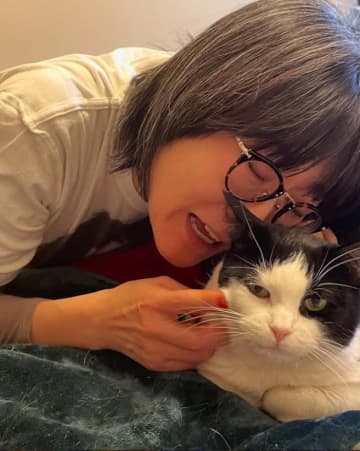 光浦靖子が放った「お笑い引退」の真意と大久保佳代子との絆、カナダ留学を経て辿り着いた「50代の潔い生き方」に共感の嵐