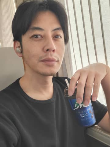 キングコング西野亮廣が新年の挨拶LINEに苦言を呈しSNSで賛否「テメエはワンタッチで済ませて」