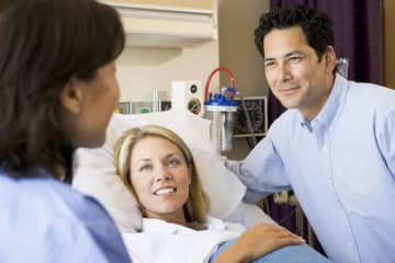 崩壊へのカウントダウン。「妻が入院したから寂しくて」1年ももたずに浮気した男性の言い分は【2025年ベスト記事セレクション】