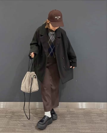 「お値段2度見」「大人気で争奪戦！」【しまむら】マニアがGETした「コスパ最強アウター」