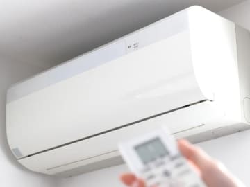 「寒くて寝付けない」「夫とケンカになる」“光熱費”を節約した41歳女性にまさかの展開【FPが解説】