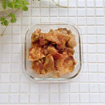 朝は詰めるだけ！作り置きOK「肉おかず」お弁当レシピ3つ