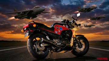 トップガン 「GPZ900Rマーヴェリック号」の36年間は塗装で再現てマジ？