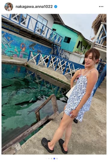 元NHKアナが「こんな姿になるとは…」　中川安奈、スタイルくっきり泥だらけショットにファン注目「体のラインが」