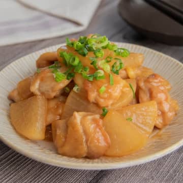 【大根の大量消費におすすめ】煮物から大根もちまで！毎日使える簡単レシピ4選