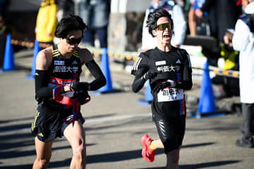 区間賞直後に珍アピール「靴を見てほしい」　区間記録まであと1秒、創価大・小池は苦笑い