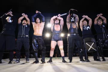 【ノア】北宮、Inamuraを蹂躙し1.11での王座強奪を予告「あいつの余裕も終わりだ」　ウルフとベインの兄弟遺恨も激化