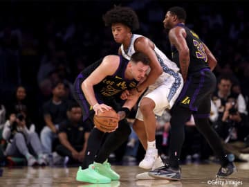 レイカーズが2試合ぶりの白星…ドンチッチ＆レブロンが30得点超え、八村塁は欠場