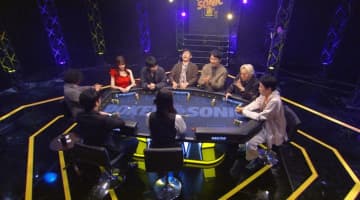 やる気ある？人気芸人、ポーカー勝負の前にいきなり飲酒の謎行動「生いってて草」「たのしそうw」