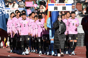 【高校サッカー】〝疑惑の判定〟で話題の興国に優勝期待の声「もう東福岡の分も含めて…」