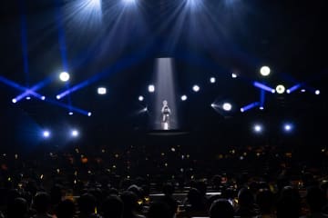 HACHI、増していく"歌”の説得力　4thアルバム『Revealia』への序章――初ホールワンマンを観て