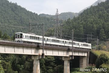 【西武鉄道】大好評の「スマ☆プラ企画」♪今回は、4000系で「山のレジェンドでプシュッと！パシャッと！ピカッと！」 とたっぷり満喫しよう！