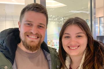 「ぬるくて、日本と比べると全然おいしくない」「リピート決定」　イタリア人、ロシア人が絶賛した日本独特の食文化3選【2025年まとめ】