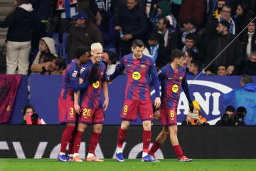 バルセロナ、エスパニョールとの“カタルーニャ・ダービー”制す！　苦しみながらも終盤に2得点