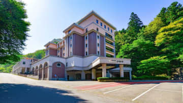 大江戸温泉物語Premium 伊香保、1泊2食付プランが最大15％オフ。石段街の名湯に癒やされ、群馬グルメも食べ放題