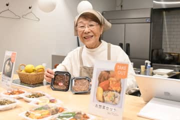 70代から新たな挑戦「とても楽しい」　横浜でシェアキッチンを出店　生まれ育った沖縄の料理など提供