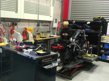 ハーレー乗りにお馴染みパインバレー横浜がメカニックを募集中