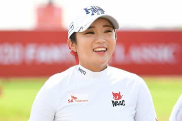 「ウソでしょ!?」女子ゴルフ元女王の近影に騒然「（37）が衝撃的すぎて…」新春特番出演で話題