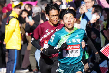 背中に感じた青学大・黒田朝日の脅威　抜き去られた工藤慎作「神と呼ばれる人が…」滲んだ悔しさ