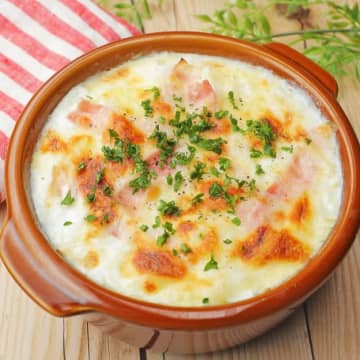 【大根に牛乳を注いで焼くだけ】「寒い日にぴったり」「グラタンより簡単じゃん」火を使わずに作れる絶品おかずレシピ