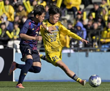 【更新】全国高校サッカー選手権　鹿島学園(茨城)17大会ぶり4強　興国(大阪)に3-1