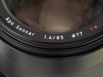 赤城耕一の「アカギカメラ」 第132回：ZEISS Otus ML 1.4/85で知ったMFレンズの思想と快楽