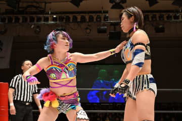 【東京女子】4年4ヵ月ぶりに古巣参戦のMIRAIが後輩・遠藤有栖を破り、インター王座初戴冠！凍雅が「今日のタイトルマッチを見て、1対1で勝負したい」と挑戦名乗り