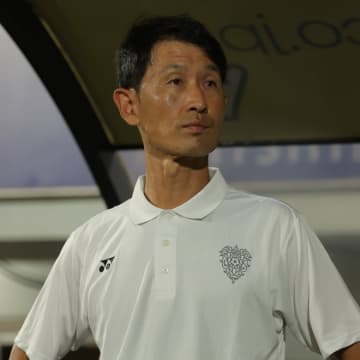 J１福岡で衝撃の決断。続投発表も「コンプライアンスに抵触する行為が確認」。金明輝監督との契約を解消「組織としての規律意識を改めて見直す」