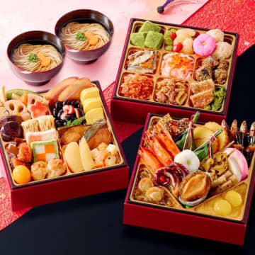 Amazonでベルーナグルメの三段重「おせち料理 2026 結」が半額の税込5,990円! おせち通販30年だからこそ実現した価格、味、ボリューム