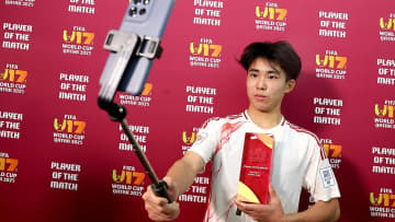 「浦和のモドリッチ」U-17日本代表の天才MF、高校1年生でプロ契約！鈴木彩艶以来の16歳プロ入り…昨年のW杯で大活躍