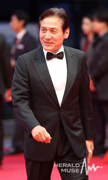 韓国の国民的俳優アン・ソンギさん、本日（5日）死去…集中治療室に入ってから6日で